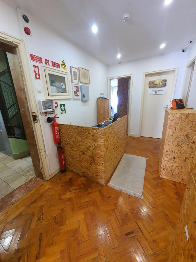 S&S Hostel Lissabon Buitenkant foto